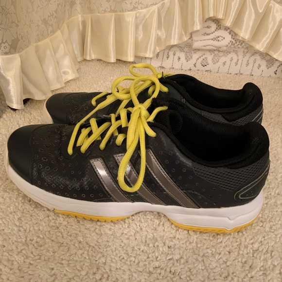 ADIDAS - Picture 6 of 9